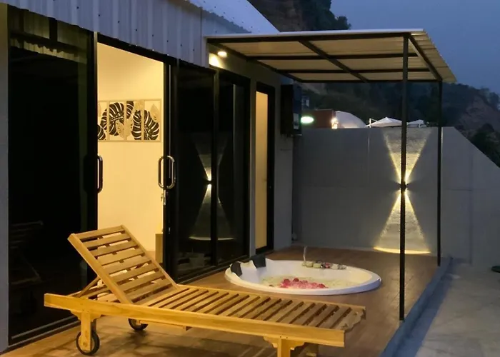 Private Cabin
