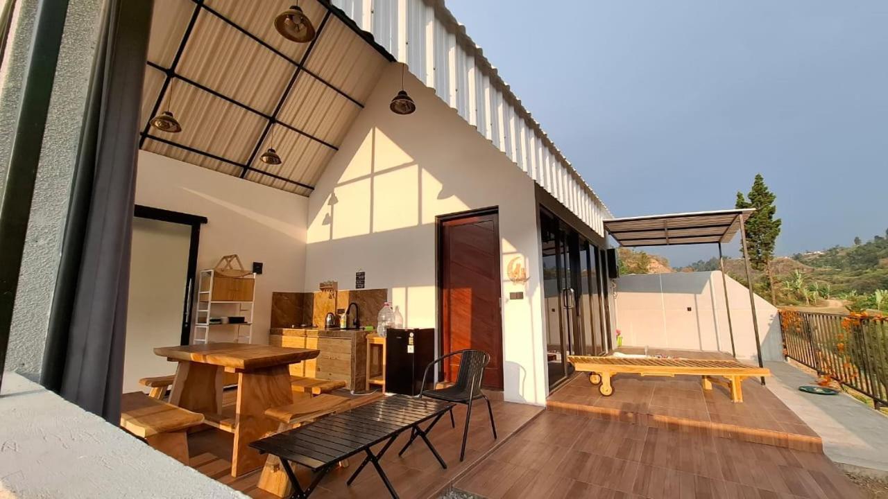 Private Lodge *